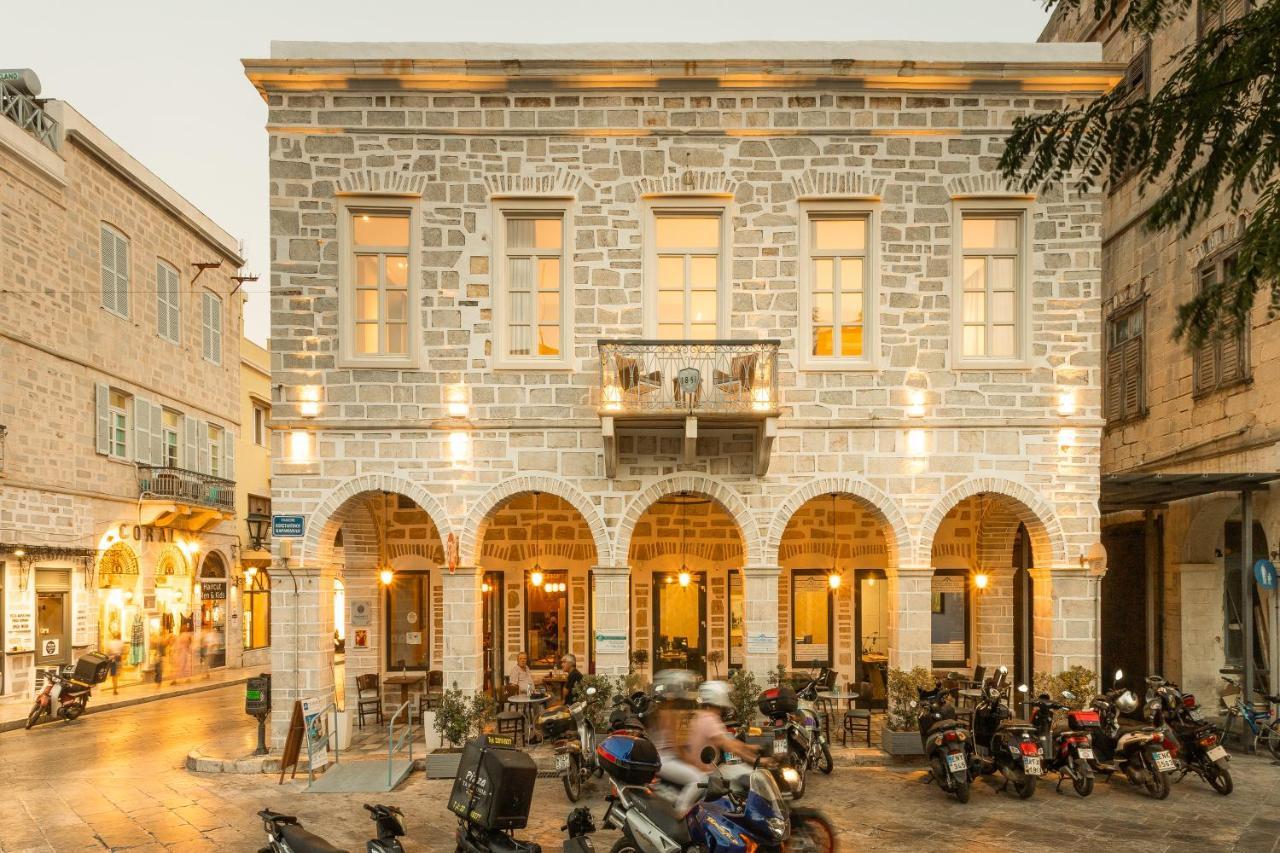 Syros Soul Luxury Suites Ermoupoli Exterior photo