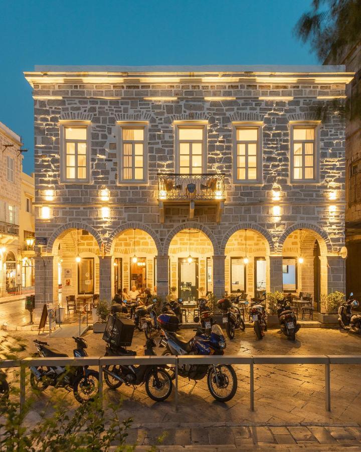 Syros Soul Luxury Suites Ermoupoli Exterior photo